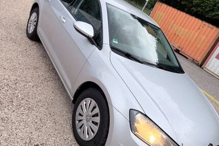 VW Golf 267.000 km 5.300 &euro; Traunstein 83278