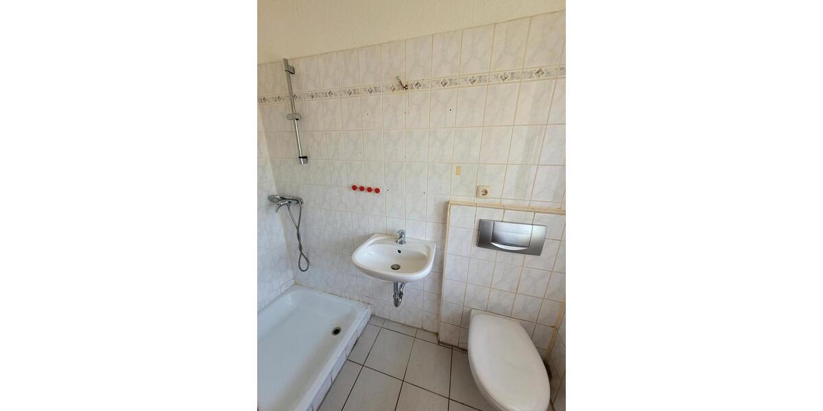 Einfamilienhaus Bergen - 3 Zimmer, 132 m&sup2;, 189.000&euro; | Angebot:26874616