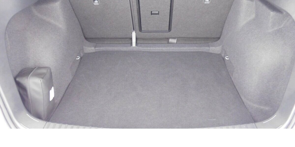 Seat Ateca 1.5 Style TSI BMT Navi Klima Alu 29.500 km 21.990 &euro; Vordorf 38533