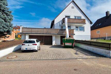 Haus Schierling - 5 Zimmer, 130 m&sup2;, 360.000&euro; | Angebot:26815880