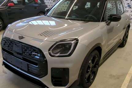 Mini Countryman C 12.516 km 39.514 &euro; München 80788