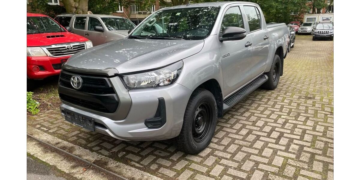 Toyota Hilux 135.600 km 26.800 &euro; Hamburg 20535