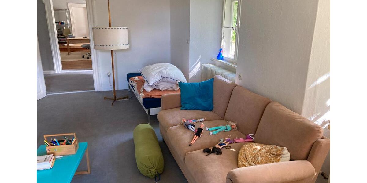 Etagenwohnung Marktredwitz - 7 Zimmer, 230 m&sup2;, 1.200&euro; | Angebot:26469947