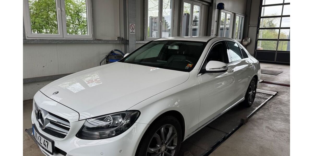Mercedes-Benz C 250 244.000 km 11.800 &euro; Völklingen 66333