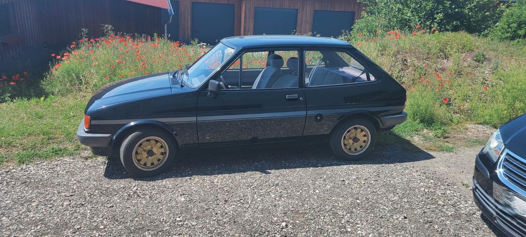 Ford Fiesta 79.123 km 2.100 &euro; Markdorf 88677