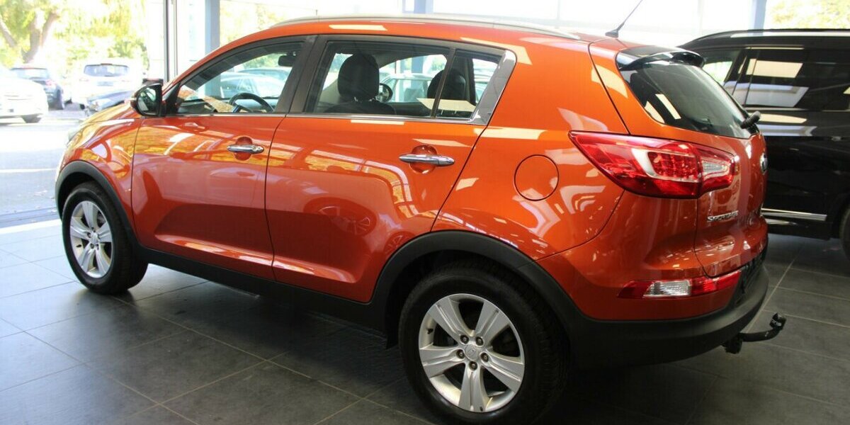 Kia Sportage 1.6 GDI 2WD Attract 114.879 km 9.980 € Euskirchen 53881