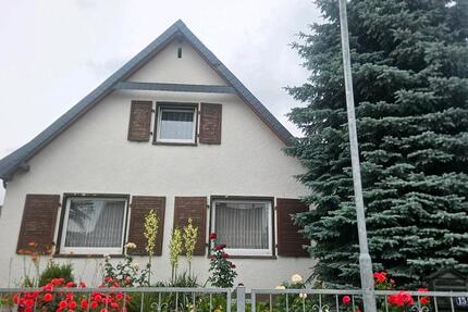 Haus Aken (Elbe) - 5 Zimmer, 180 m&sup2;, 180.000&euro; | Angebot:26980874