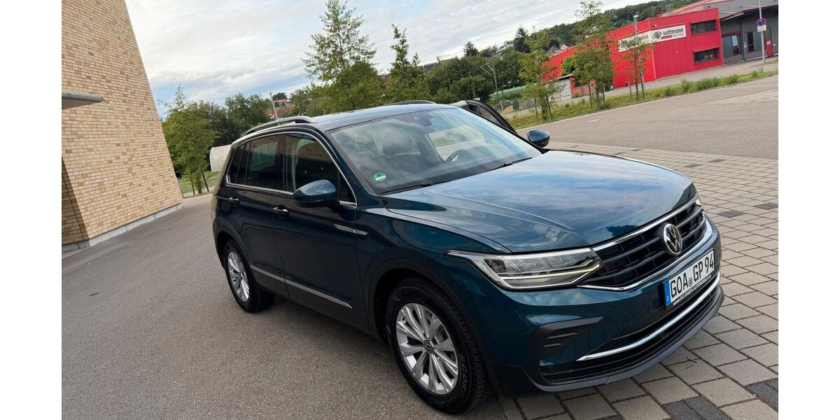VW Tiguan 149.999 km 19.900 &euro; Uhingen 73066