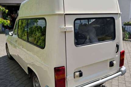 Renault R 4 86.000 km 14.900 &euro; Tutzing 82327