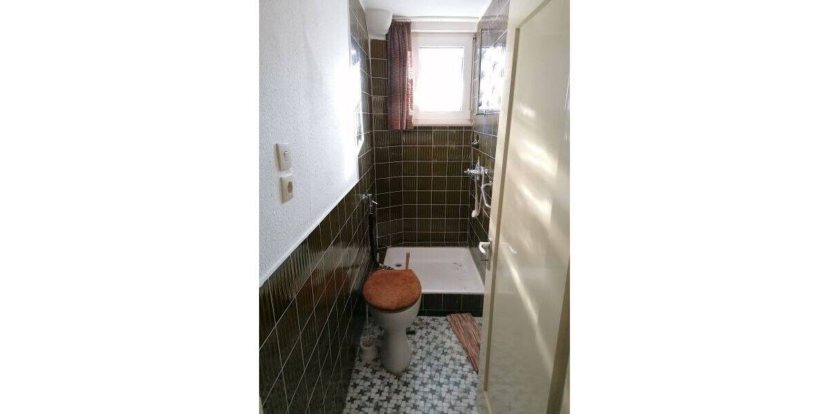 Mehrfamilienhaus, Wohnhaus Weikersheim Laudenbach - 8 Zimmer, 200 m&sup2;, 159.000&euro; | Angebot:26527303