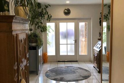 Wohnung Lübbecke - 2 Zimmer, 125 m&sup2;, 1.350&euro; | Angebot:27627069