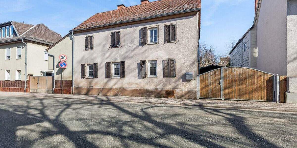 Einfamilienhaus Karben / Klein-Karben Klein-Karben - 6 Zimmer, 299.000&euro; | Angebot:25360762