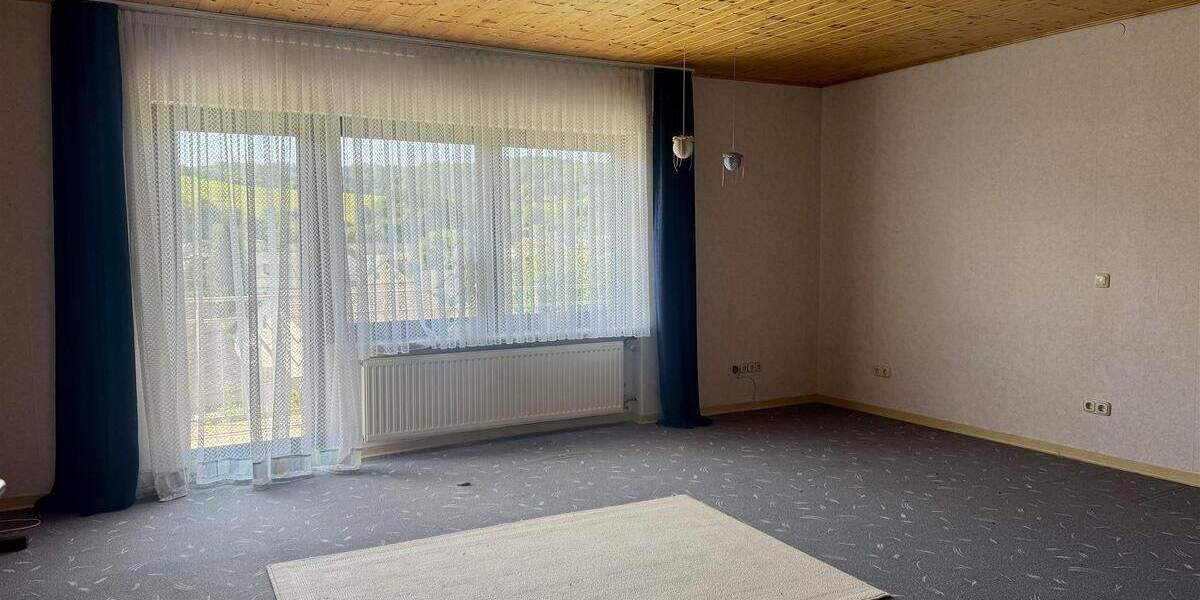 Einfamilienhaus Gladbach - 5 Zimmer, 160 m&sup2;, 298.000&euro; | Angebot:25777066