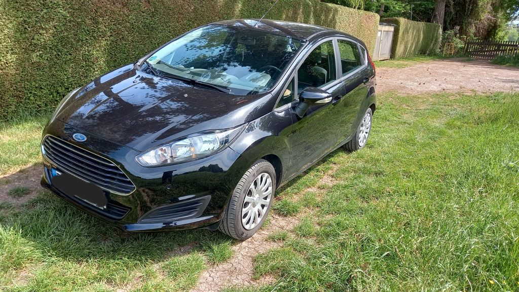 Ford Fiesta 58.167 km 6.900 &euro; Gundelfingen 89423