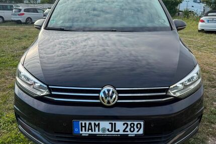 VW Touran 256.543 km 9.900 &euro; Unterschleißheim 85716
