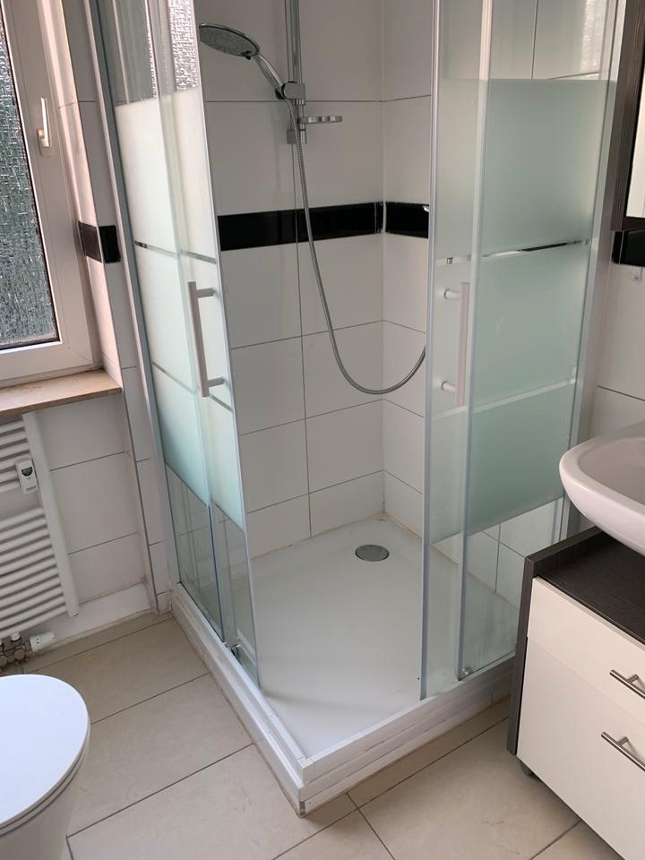 Sanierte zwei 2,5 Zimmer Wohnung mit Terrasse zimmer