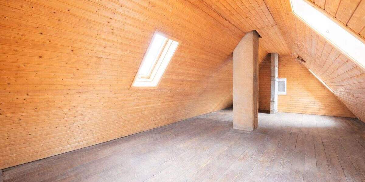 Mehrfamilienhaus, Wohnhaus Stuttgart Degerloch - 4 Zimmer, 145 m&sup2;, 599.000&euro; | Angebot:25471100