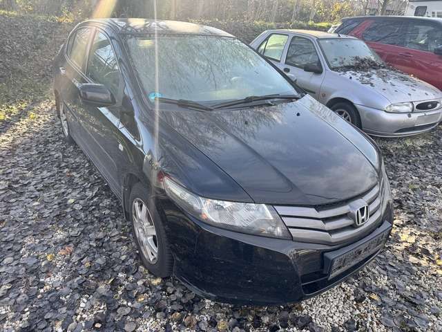 Honda Civic 95.000 km 2.300 &euro; Bernau 16321