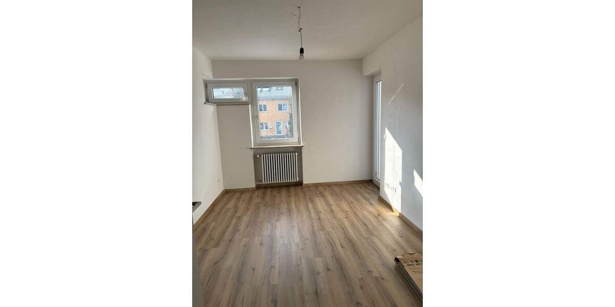 Doppelhaushälfte Landshut Achdorf - 5 Zimmer, 165 m&sup2;, 1.950&euro; | Angebot:24726336