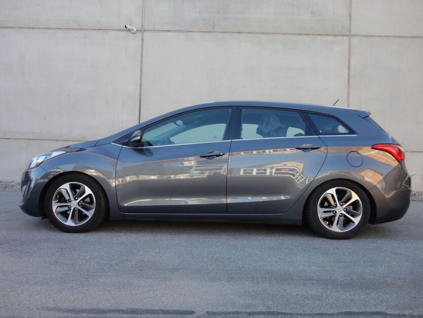 Hyundai i30 83.000 km 11.300 € Schönau 84337