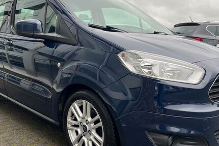 Ford Tourneo Courier 137.904 km 7.999 € Morbach 54497