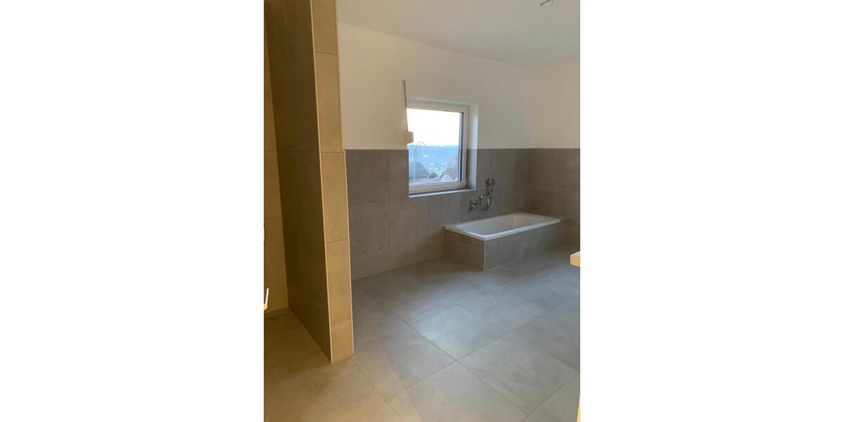 Einfamilienhaus Hundsangen - 5 Zimmer, 150 m&sup2;, 1.750&euro; | Angebot:25831204