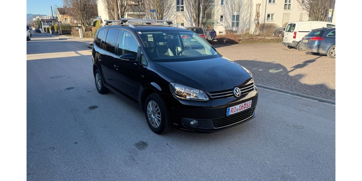 VW Touran 242.720 km 5.499 &euro; Rosenheim 83026