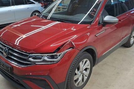 VW Tiguan 36.000 km 34.980 &euro; München 81827
