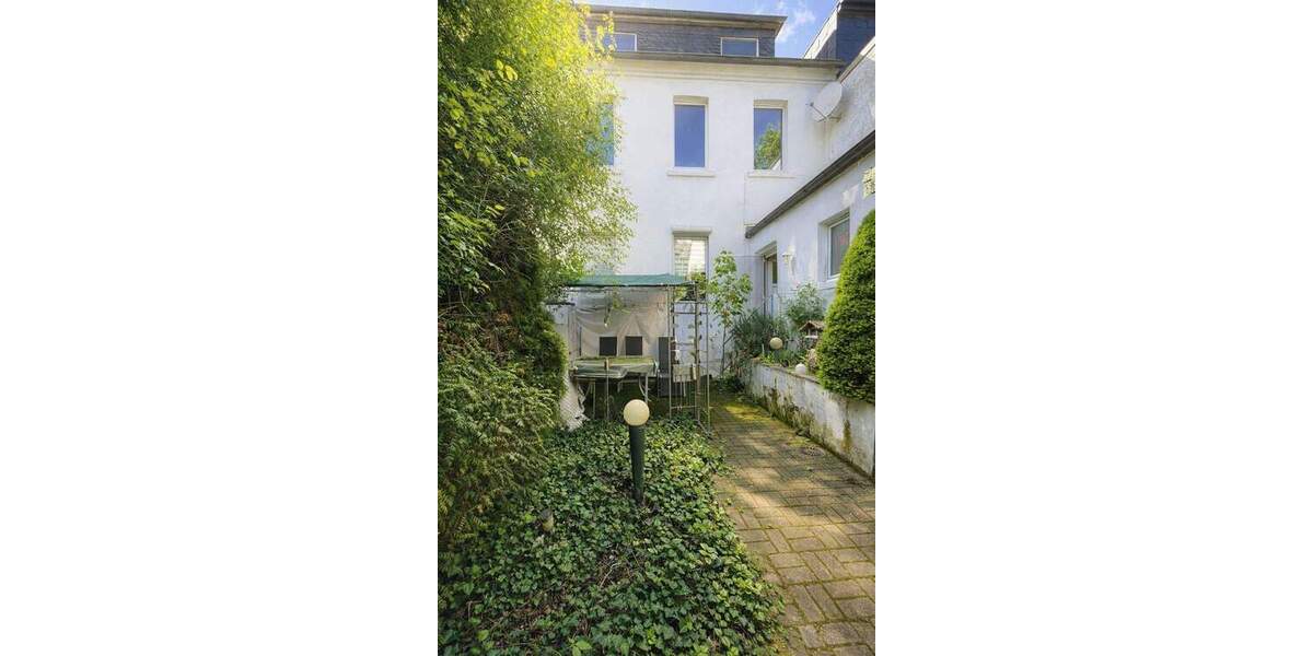 Mehrfamilienhaus, Wohnhaus Oberhausen / Altstadt-Süd Altstadt-Mitte - 198.000&euro; | Angebot:24423218
