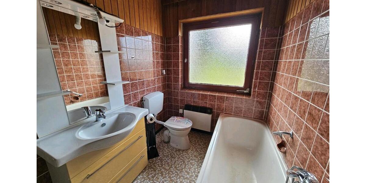 Einfamilienhaus Bad Münder am Deister - 7 Zimmer, 184 m&sup2;, 400.000&euro; | Angebot:26827518
