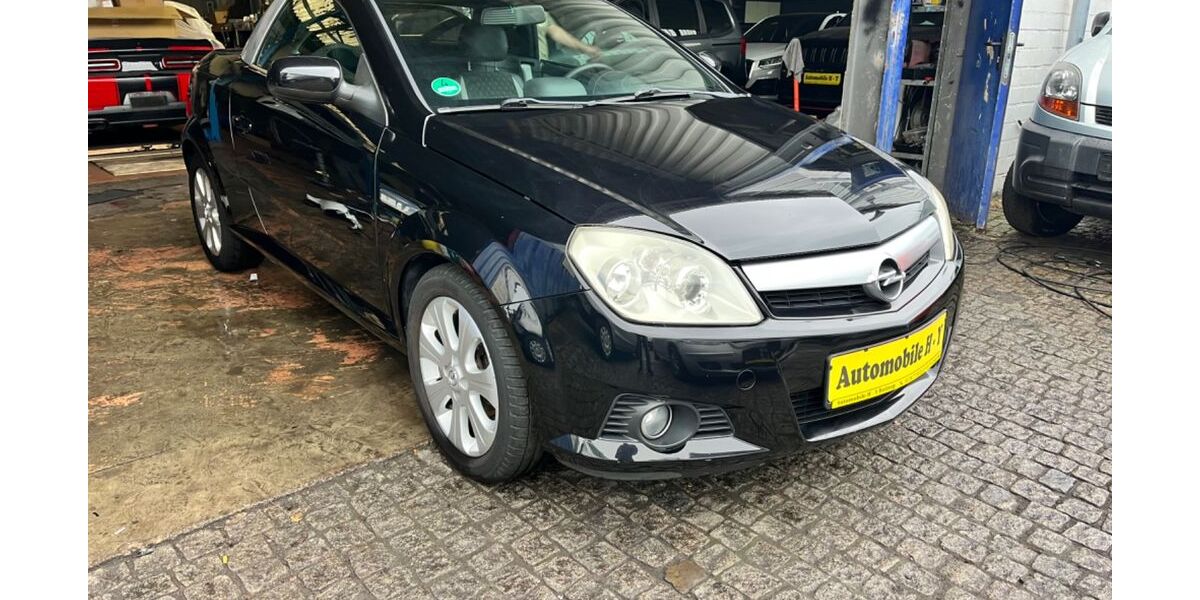 Opel Tigra 97.000 km 3.900 € Bottrop 46238