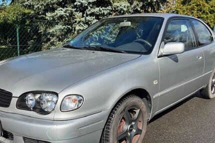 Toyota Corolla 125.000 km 1.990 € Erfurt 99099