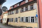 Mehrfamilienhaus, Wohnhaus Bad Königshofen im Grabfeld - 16 Zimmer, 300 m&sup2;, 68.000&euro; | Angebot:23358438