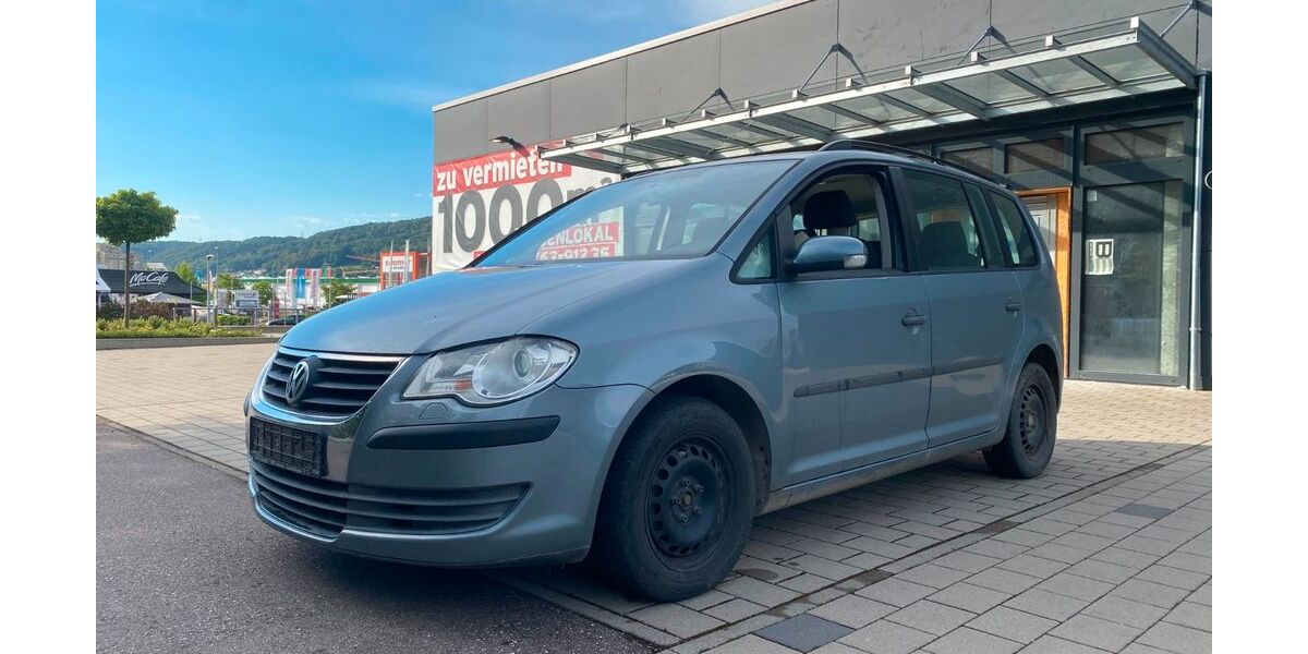 VW Touran 208.999 km 1.480 &euro; Bad Säckingen 79713