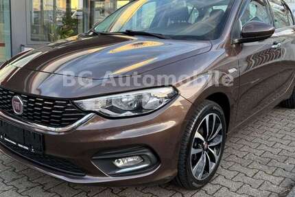 Fiat Tipo 148.000 km 7.890 &euro; Aachen 52078