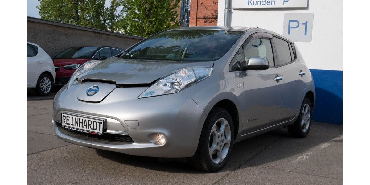Nissan Leaf 83.200 km 7.200 &euro; Berlin 14059