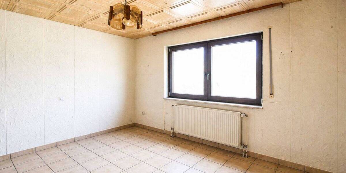 Einfamilienhaus Aßlar - 4 Zimmer, 175.000&euro; | Angebot:26816628