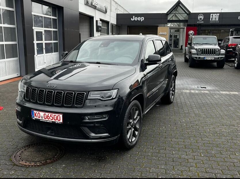 Grand Cherokee