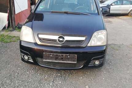 Opel Meriva 197.315 km 1.650 € Erfurt 99084