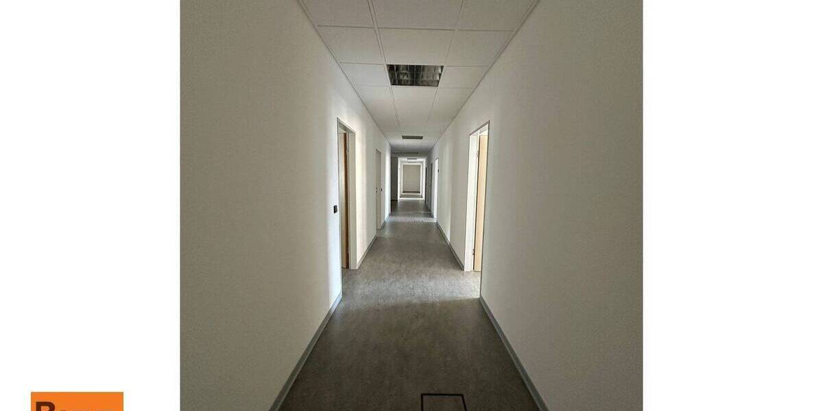 Gewerbeobjekt Villingen-Schwenningen Villingen - 8 Zimmer, 286 m&sup2;, 2.300&euro; | Angebot:25771332