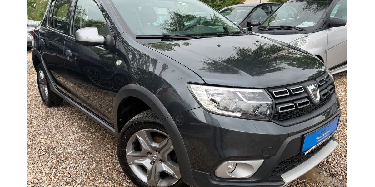 Dacia Sandero 111.202 km 7.990 &euro; Berlin 13089