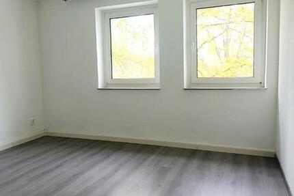 Wohnung Eschwege - 3 Zimmer, 71 m&sup2;, 445&euro; | Angebot:26363243