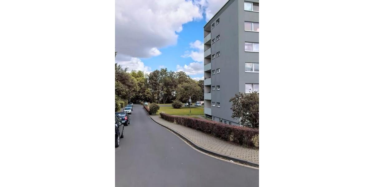 Hochparterre Rosdorf - 8 Zimmer, 213 m&sup2;, 419.000&euro; | Angebot:27090576