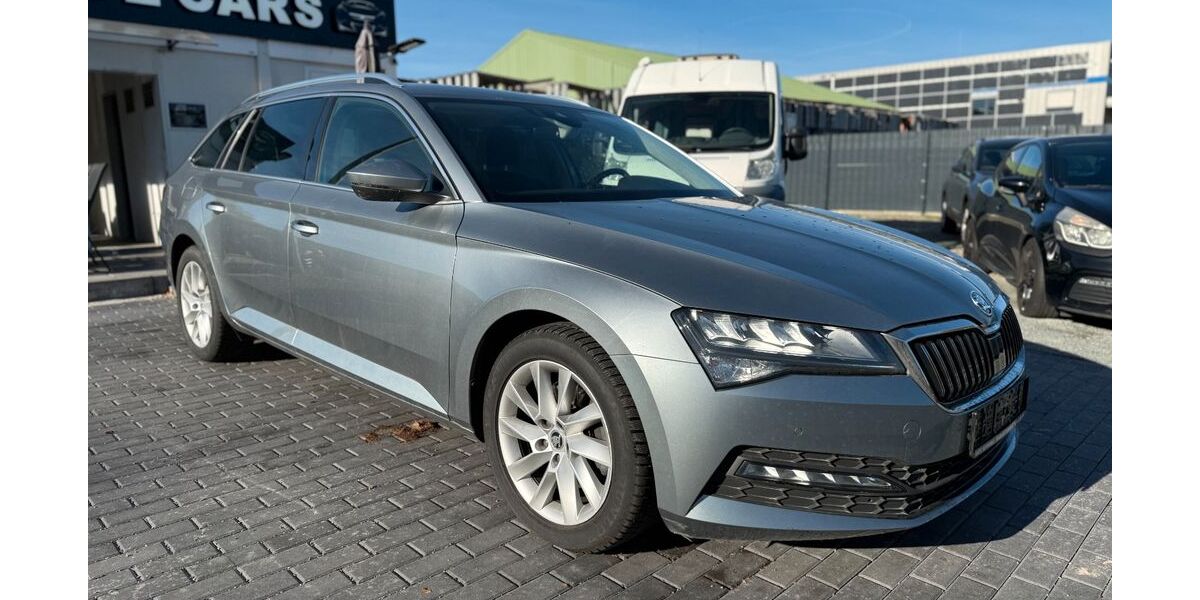 Skoda Superb 59.000 km 20.990 &euro; Berlin 12307