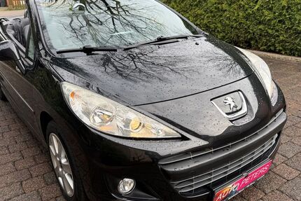 Peugeot 207 135.000 km 5.990 &euro; Bergkamen 59192