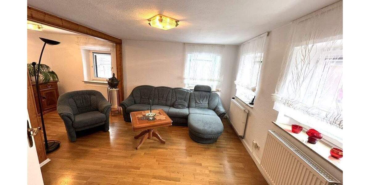 Einfamilienhaus Leutershausen - 4 Zimmer, 75 m&sup2;, 169.000&euro; | Angebot:25819123