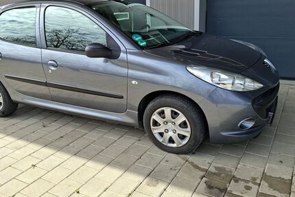 Peugeot 206 80.980 km 3.850 &euro; Wolfersdorf 85395