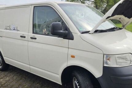 VW T5 Transporter 240.000 km 4.500 &euro; Duisburg 47239