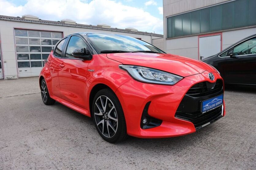 Yaris