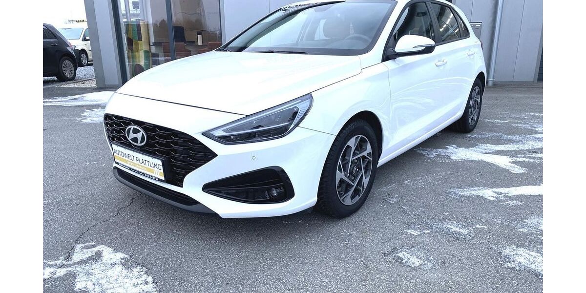 Hyundai i30 10.532 km 17.980 &euro; Plattling 94447